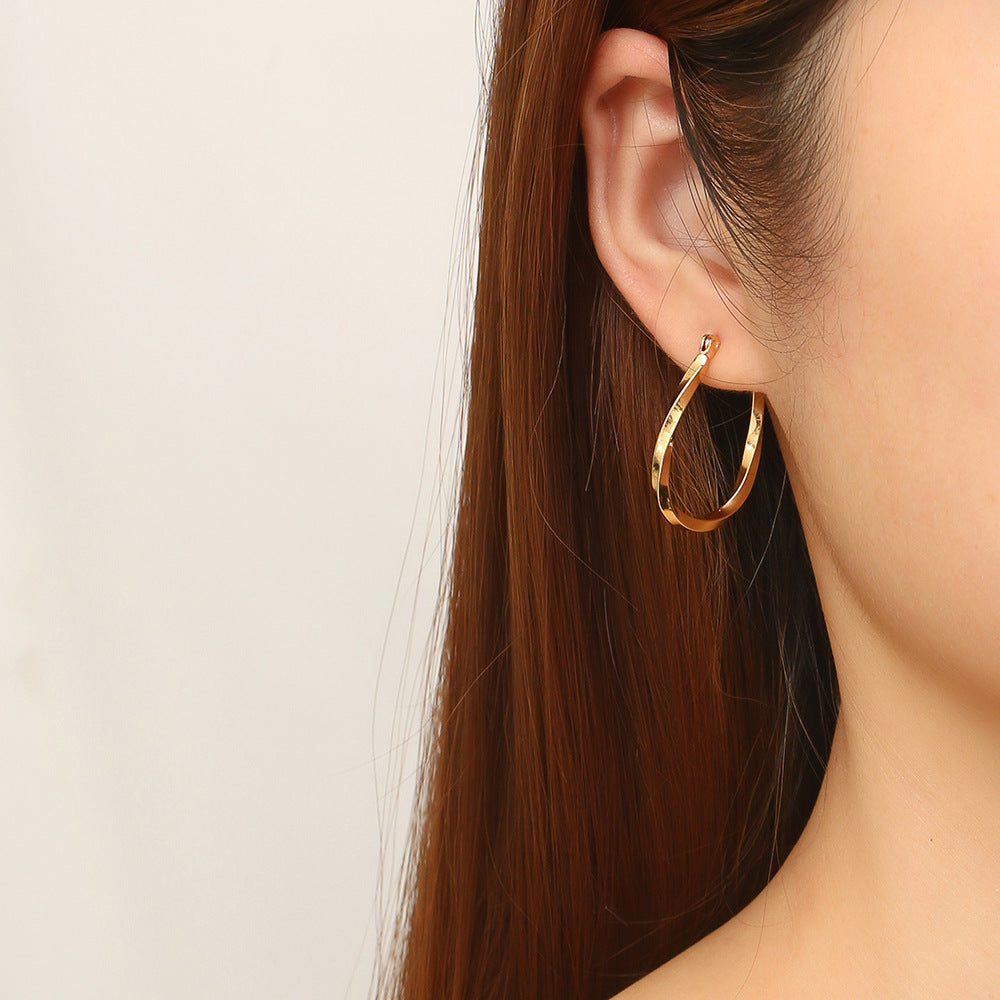 U-Shaped Golden Earrings