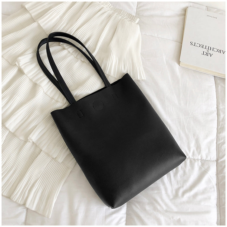 Large-Capacity Tote Bag