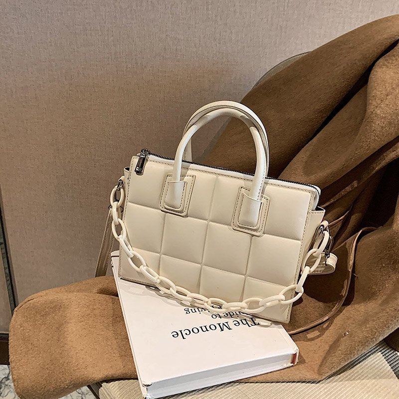 Diamond Chain Square Purse