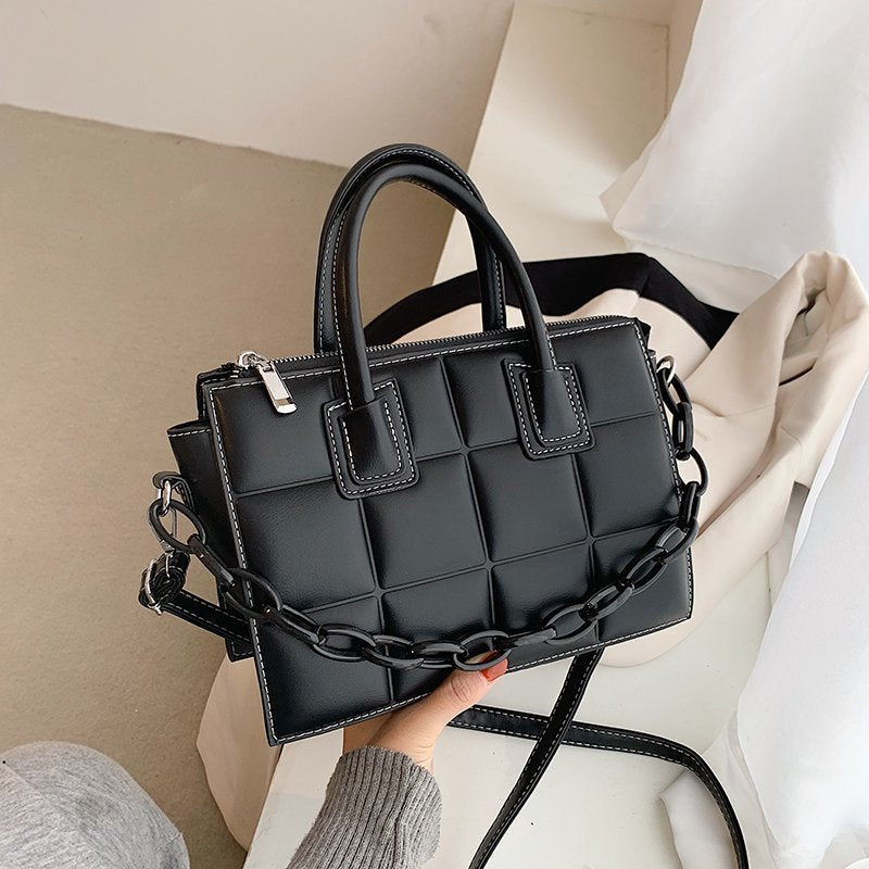 Diamond Chain Square Purse
