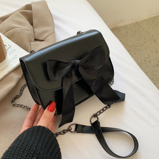Small Bow Purse