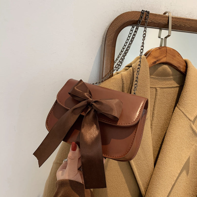 Small Bow Purse