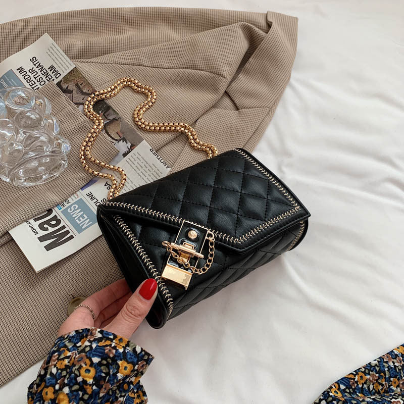Black & White Chain Purse