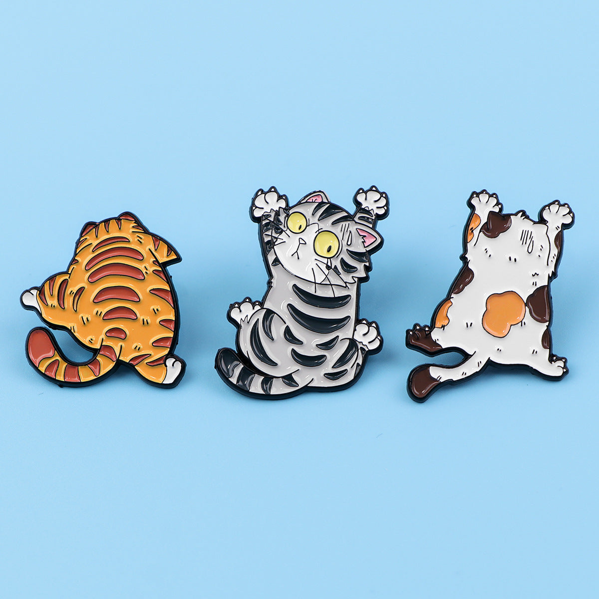 Kitty Brooch