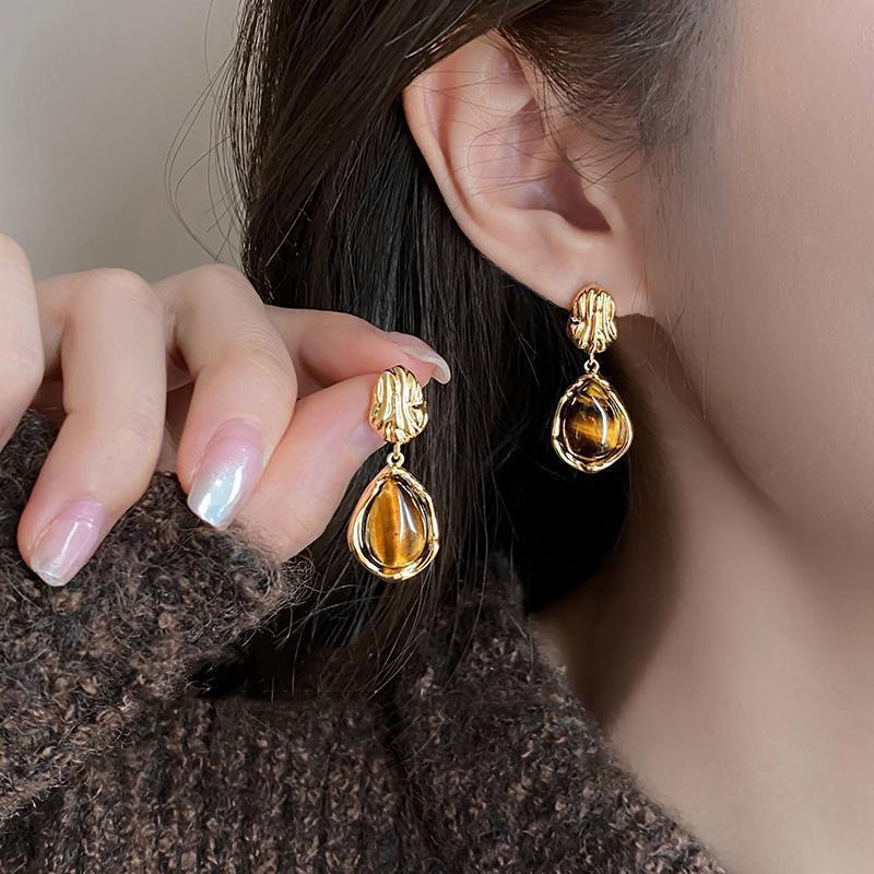 Brown Stone Earrings