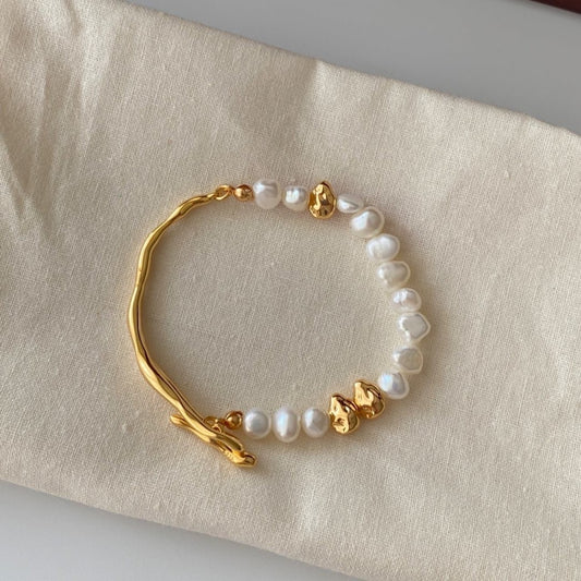 Gold & White Bracelet
