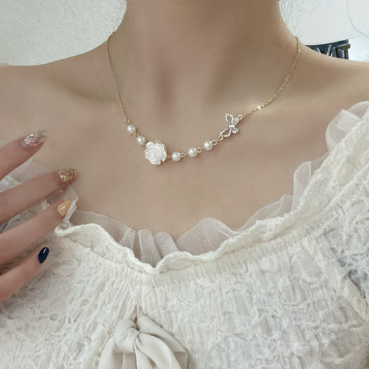 Vintage Rose Necklace
