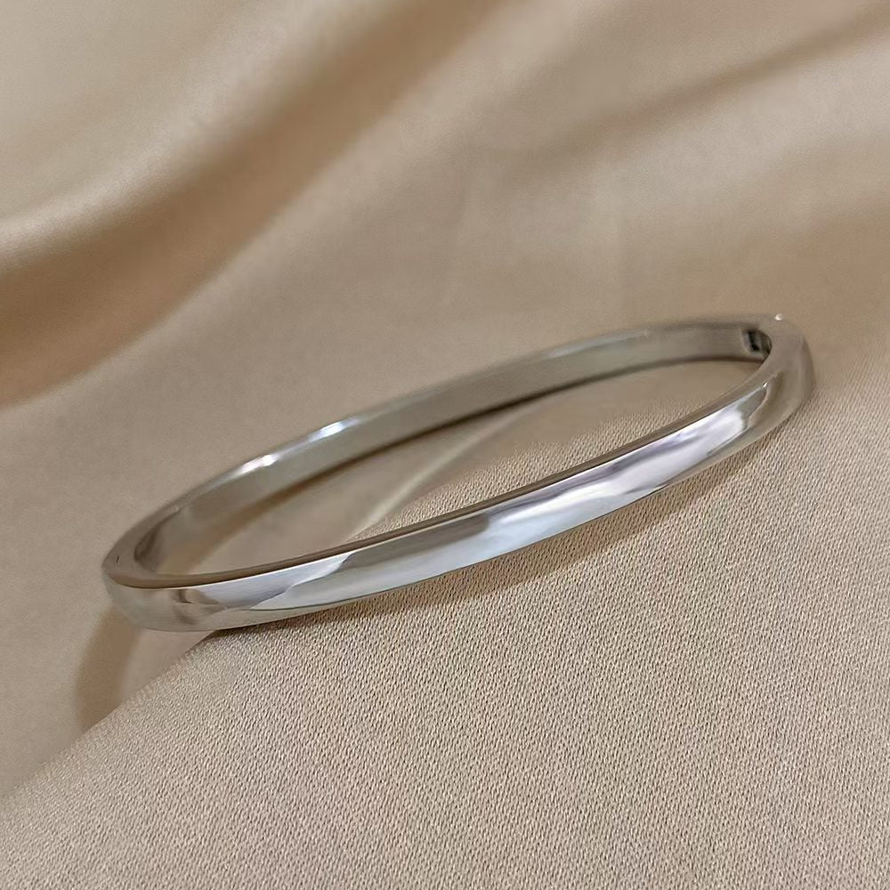 Glossy Gold & Silver Bracelet